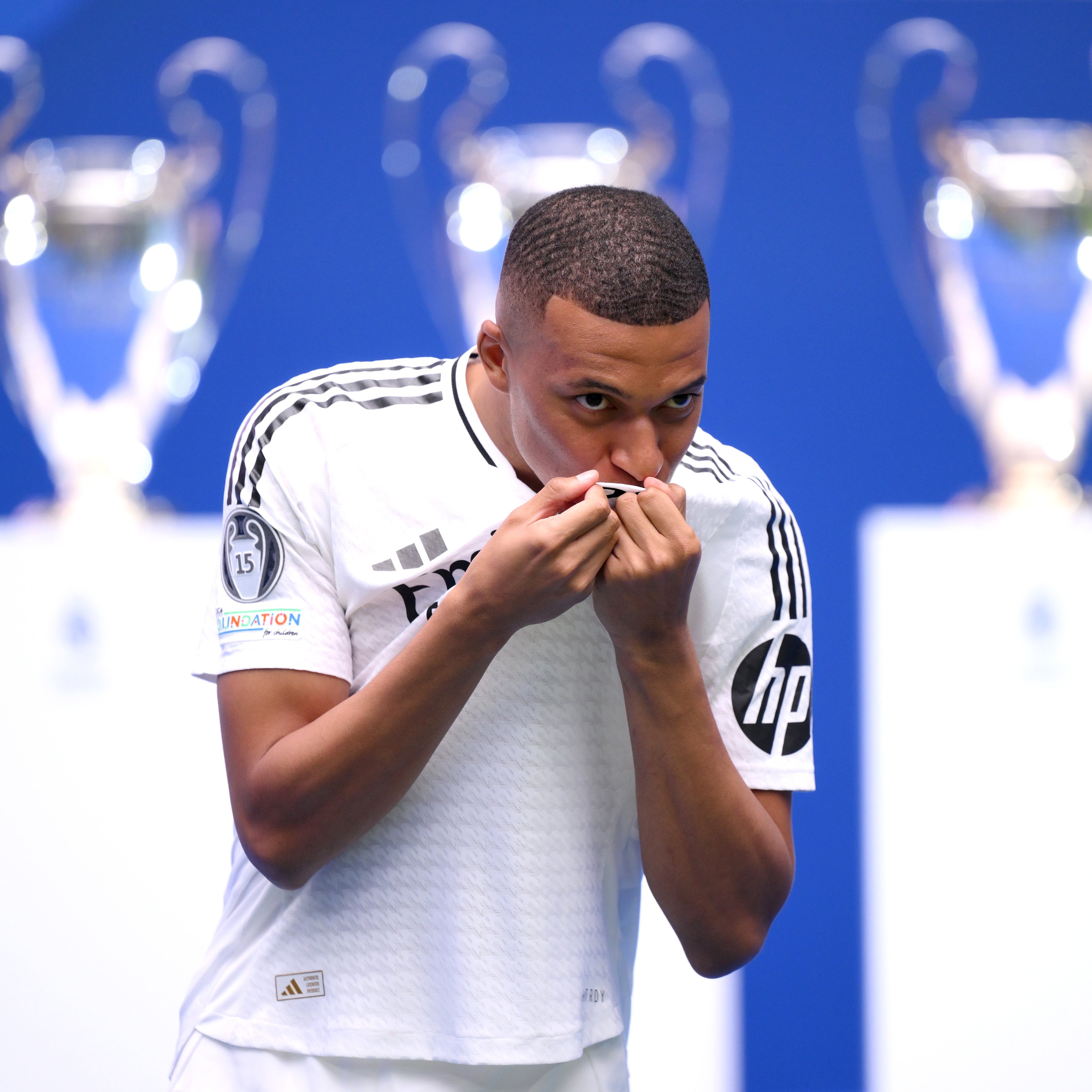 包含姆巴佩连续十二场比赛得分超过赛事规则更新，皇家马德里挑战极限！的词条