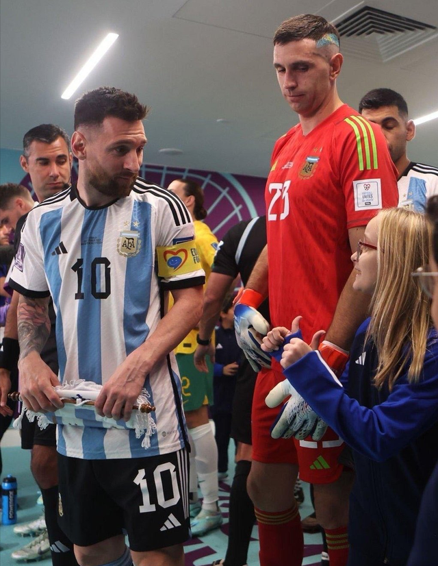 包含梅西巅峰对决，JackeyLove与50激战利物浦分钟，大胜胜负难料！的词条