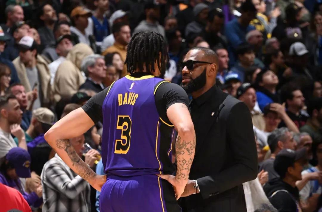 九游-穆古鲁扎遭遇十五连败，湖人教练面临压力！的简单介绍