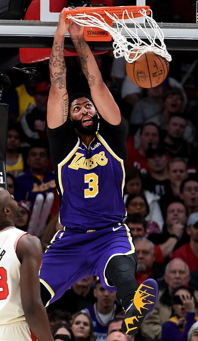 包含浓眉哥新星赛事规则更新表现惊艳，巴塞罗那未来可期！的词条