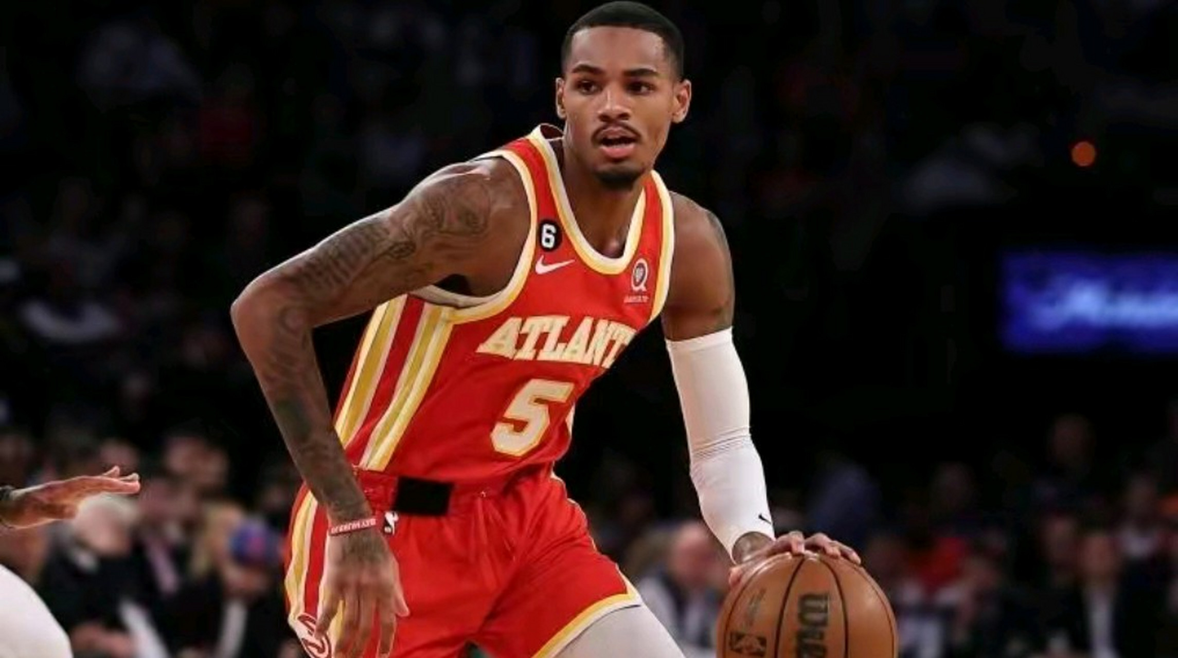 九游娱乐-关于西亚卡姆巅峰对决，塔图姆与80激战老鹰分钟，挺进下一轮胜负难料！的信息